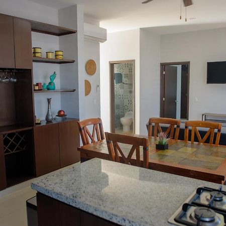 2Br/2Ba Condo 1 Block To Ocean! - Unit 6 Mazatlan Exterior photo