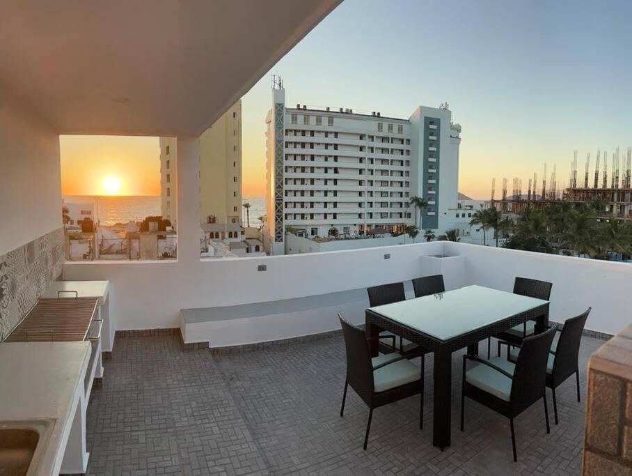 2Br/2Ba Condo 1 Block To Ocean! - Unit 6 Mazatlan Exterior photo